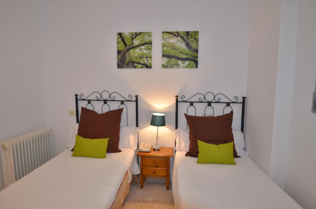 Residencia Ziri Hotel Granada Room photo