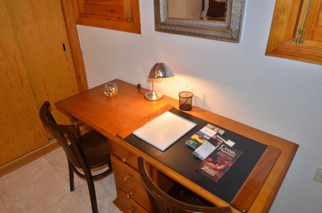 Residencia Ziri Hotel Granada Room photo