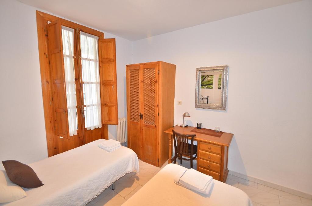 Residencia Ziri Hotel Granada Room photo