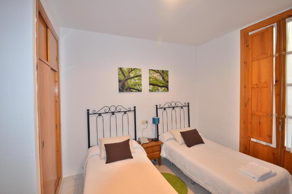 Residencia Ziri Hotel Granada Room photo